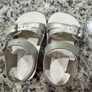 Chic Silver Kids Sandals